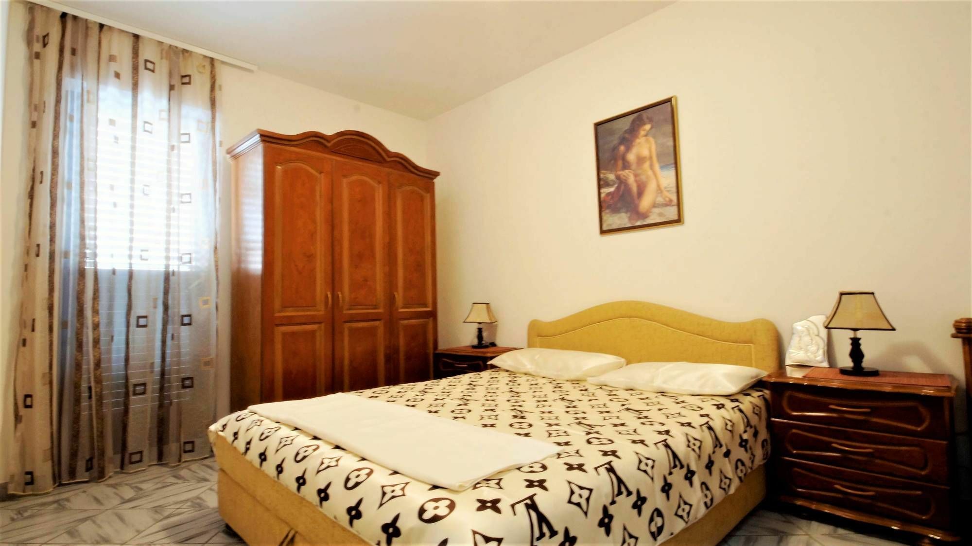 Glomazic Apartment Budva