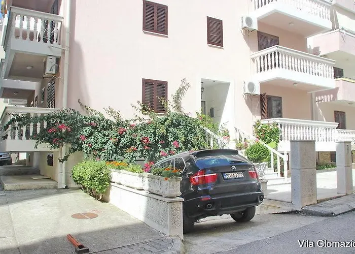 Apartment Glomazic