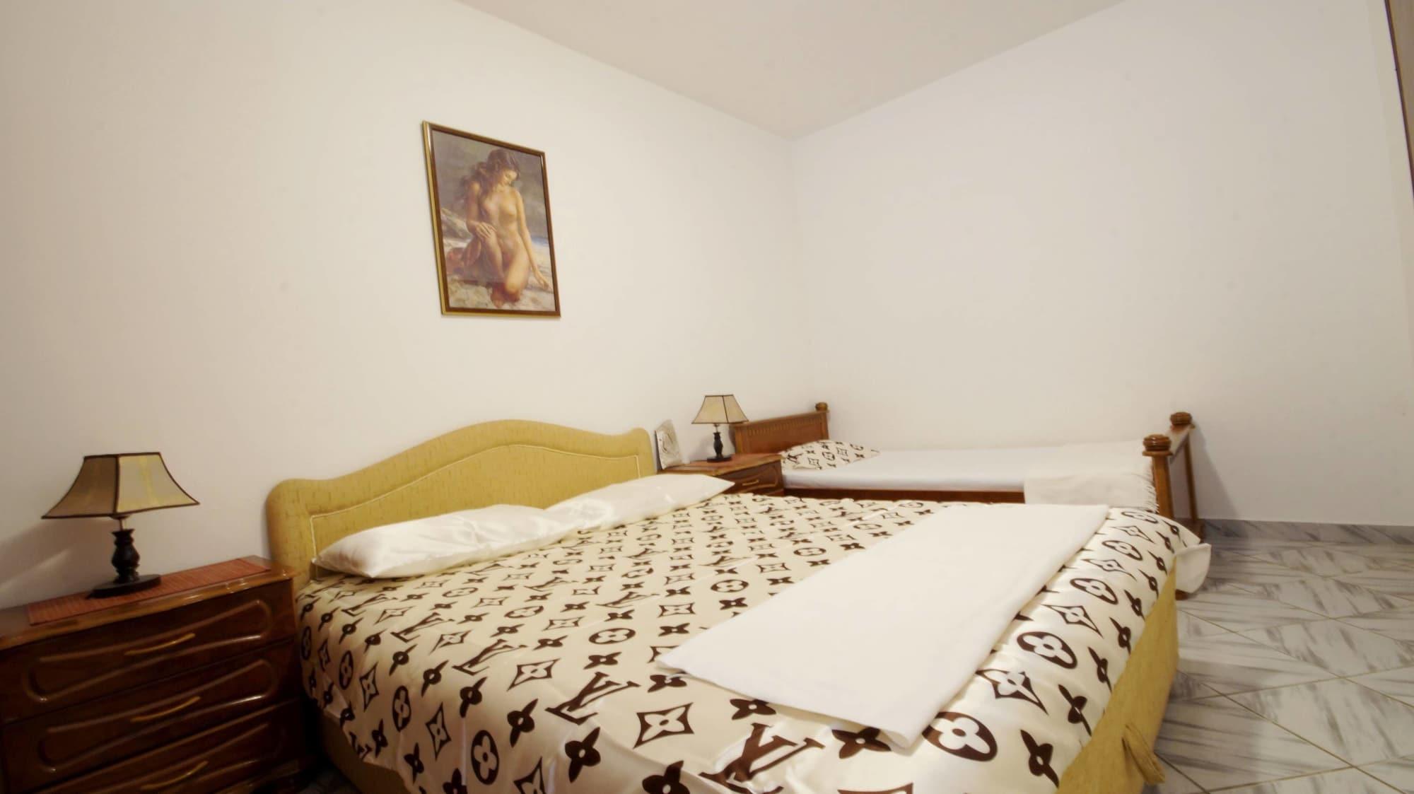 Apartment Glomazic