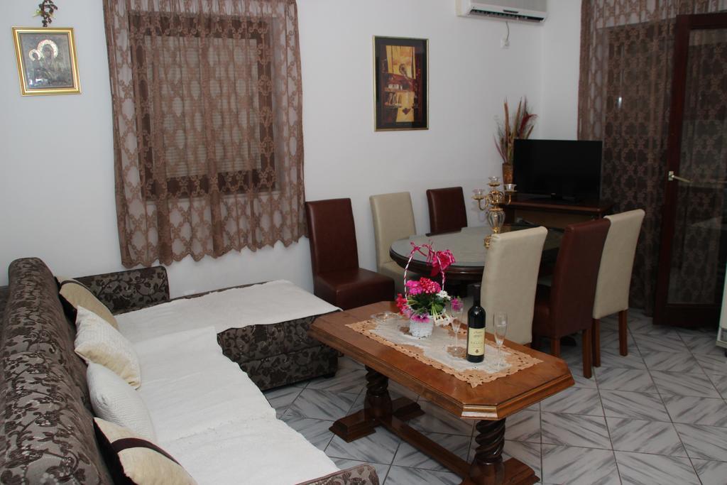 Apartment Glomazic Budva