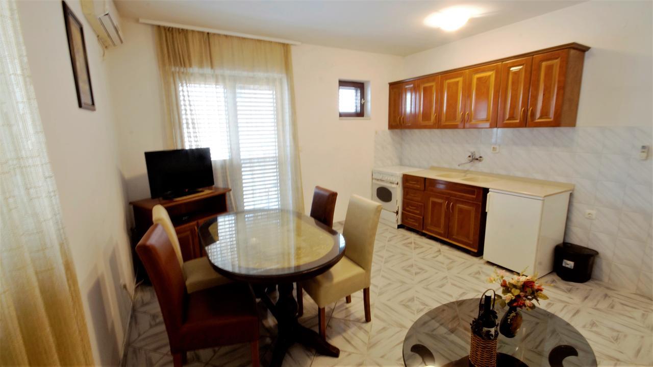 Apartment Glomazic *