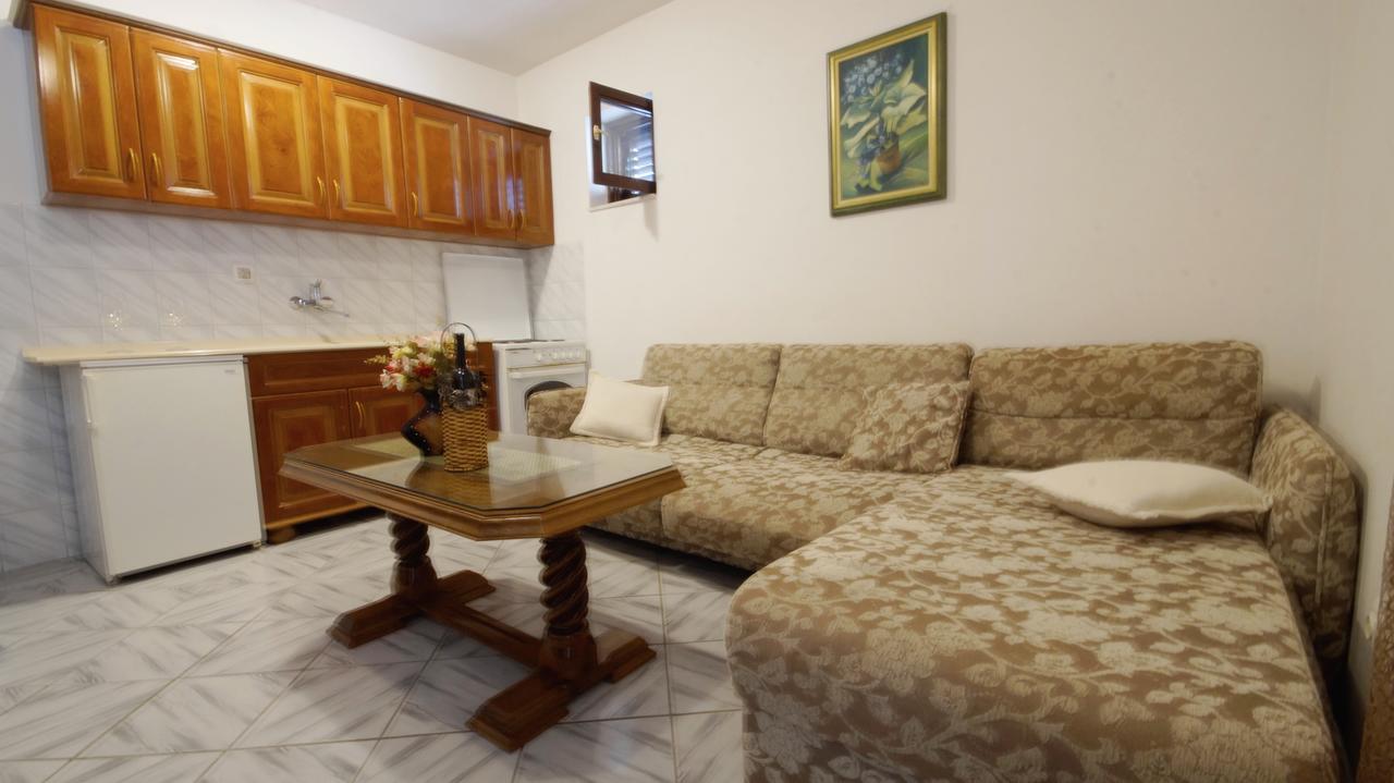 Glomazic Apartment *